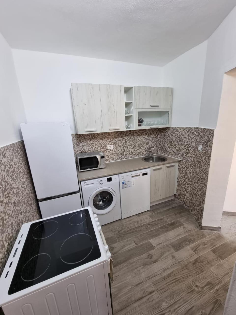Apartments Vukmarkovic ストモレ エクステリア 写真